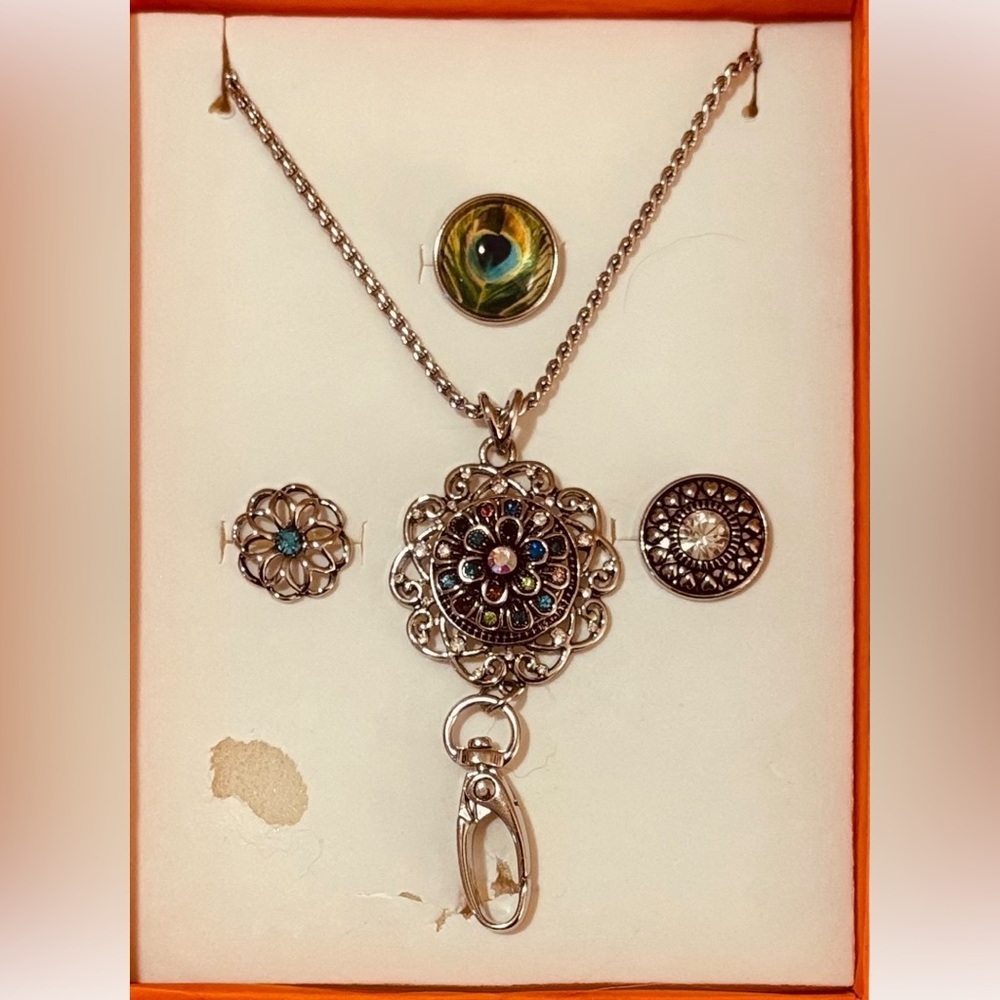 Silver Lanyard Necklace with 4 Interchangeable Centers